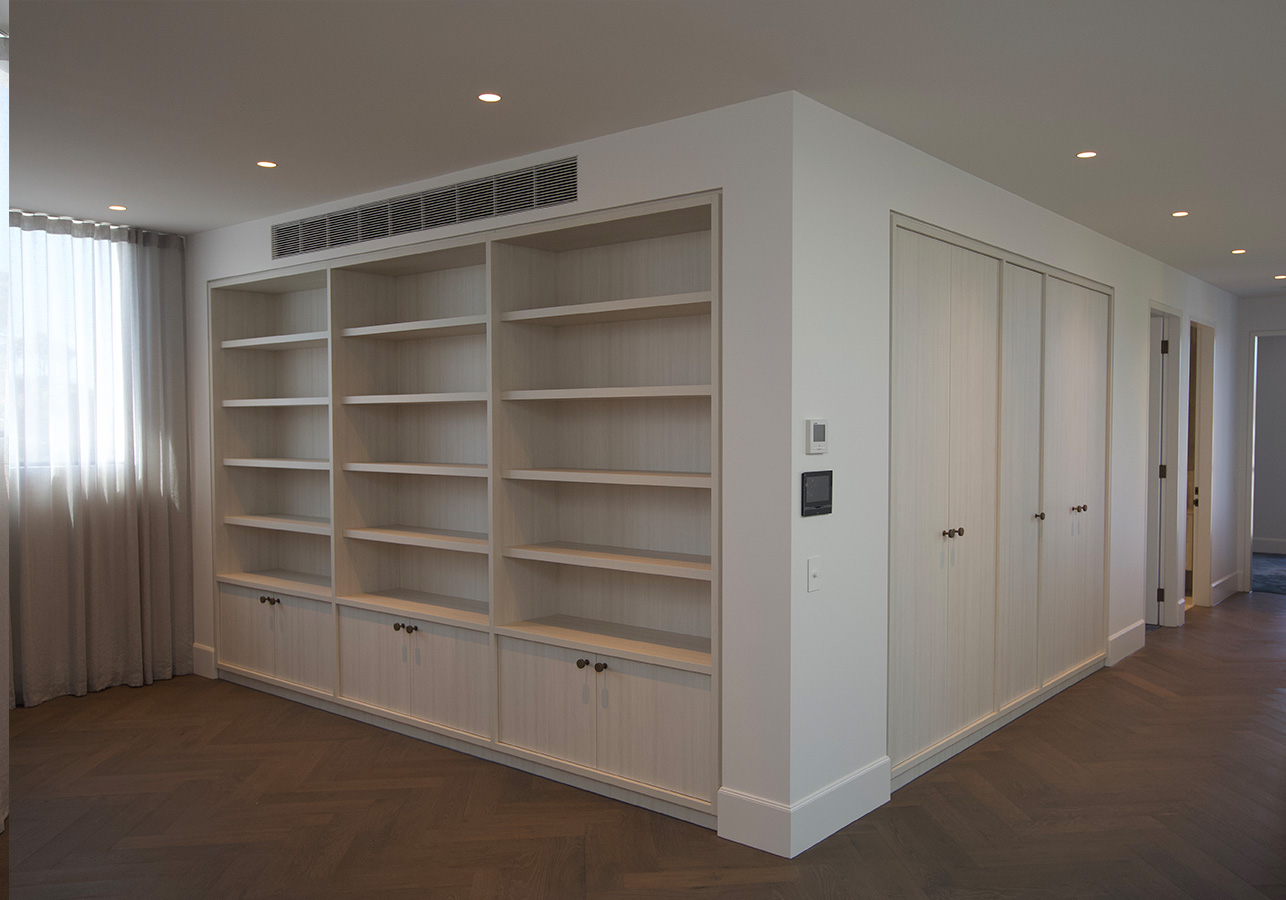 Hawthorn Bookshelf